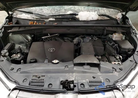 2018 Toyota Highlander Se z USA, uszkodzony, nr VIN 5TDJZRFH6JS897481